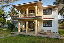 Bahari Dhow Beach Villas Diani