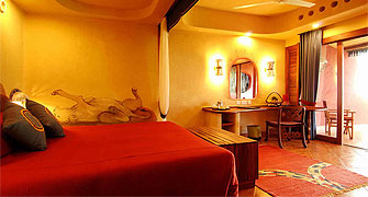 2 Nights Tsavo-Amboseli-Safari
