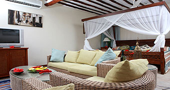 Bluebay Beach Resort & Spa