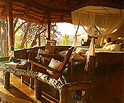 Elsa’s Kopje luxury Camp