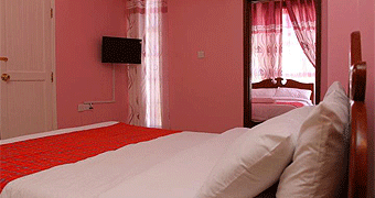 Esidai County Hotel