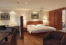 Fairview Nairobi Hotel First Class Room