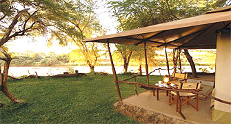 Larsens Camp Samburu 