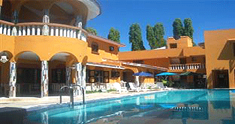 Leinmach Guest House Nyali Mombasa