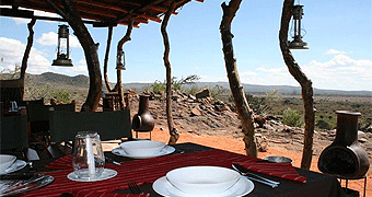 Maji Moto Eco Camp - Maasai Mara 