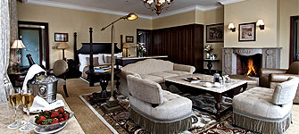 Fairmont Mount Kenya Safari Club