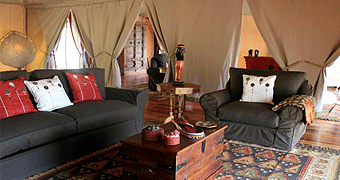 Black Leopard Mara Retreat Camp