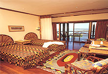 Mweya Safari Lodge - Queen Elizabeth National Park