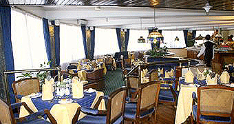 Nairobi Safari Club Hotel