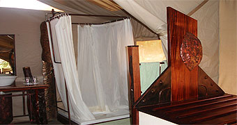 Ndololo Safari Camp