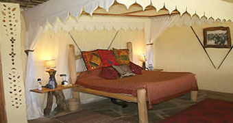 Ndolwa House