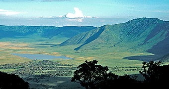 ngorongoro-crater-tour