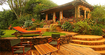 Oloika Cottage & Guest House 