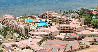 Pangoni Beach Resort 
