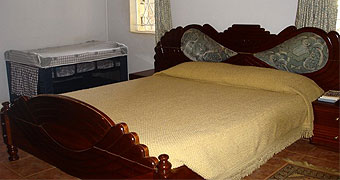 Rosebowl Resort Hotel