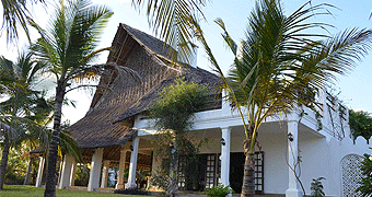 Seacliff Cottage Mtwapa Creek Mombasa