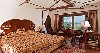 Serengeti Serena Lodge
