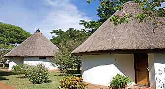 Speke Bay Lodge