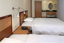 Upper Hill Country Lodge Hotel Nairobi Twin Bedroom 