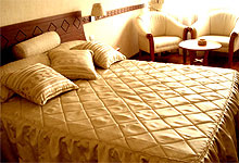 Utalii Hotel Nairobi Bedroom 