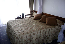 Utalii Hotel Nairobi Bedroom 