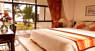Whitesands Beach Resort 